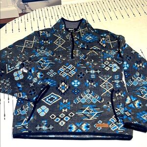 Sherpa Adventure Gear Geometric Patterned Pullover.  Size Medium.